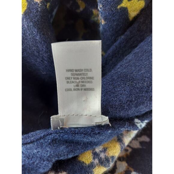 J Jill Women's Blue Floal Soft Comfy Square Scarf 40x40 - Picture 6 of 6